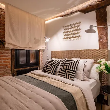 Cortes Ac By Staynnapartments Апартаменти *