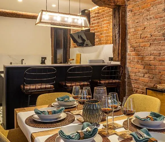 Cortes Ac By Staynnapartments Апартаменти *