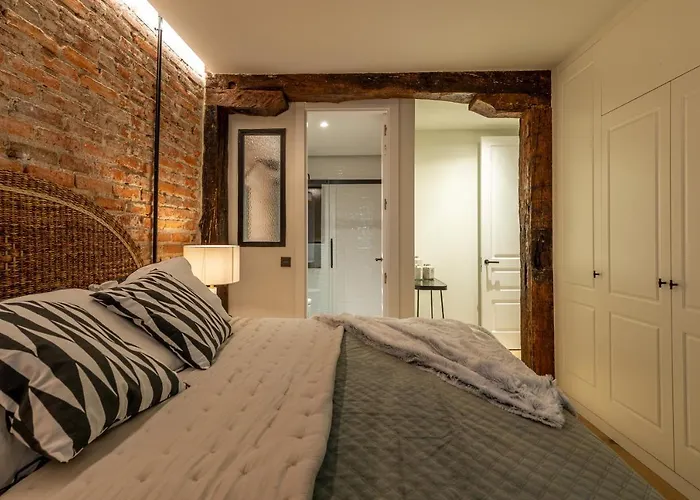 Cortes Ac By Staynnapartments * Більбао