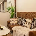 Apartment Cortes Ac By Staynnapartments *