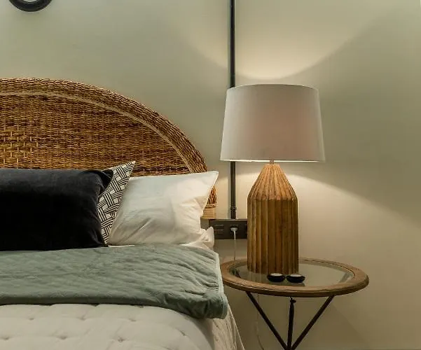 Apartment Cortes Ac By Staynnapartments