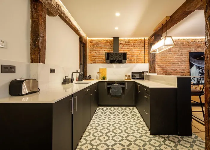 Апартаменты Cortes Ac By Staynnapartments