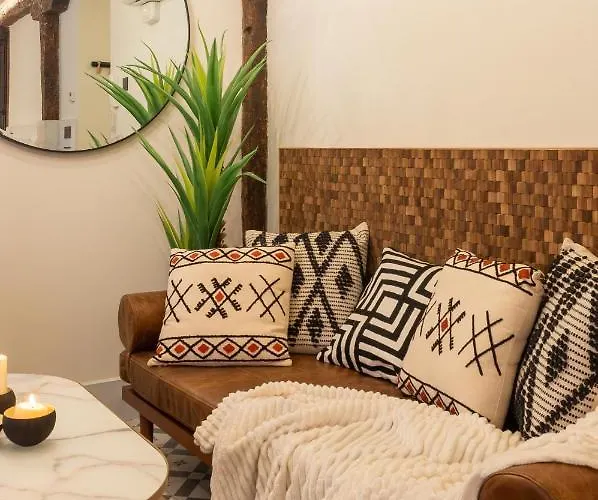 Apartment Cortes Ac By Staynnapartments *